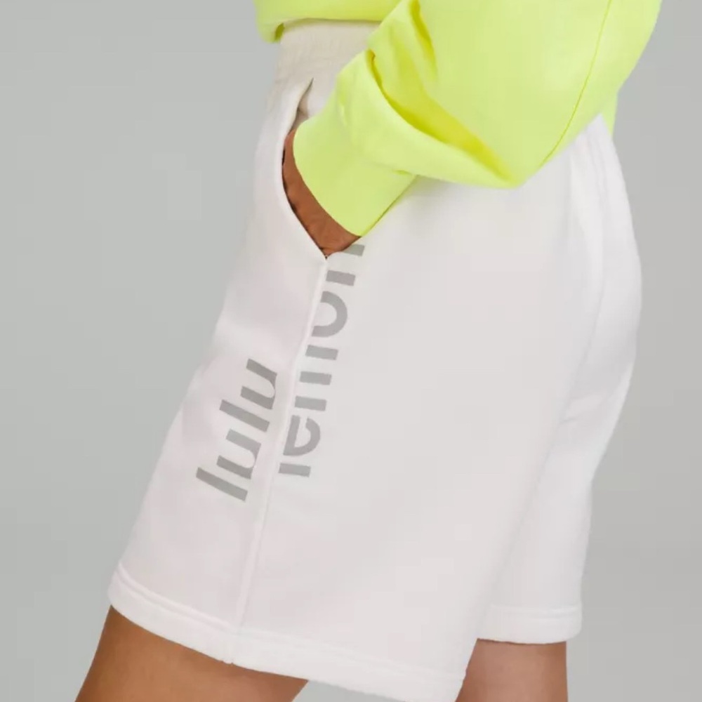 Lululemon White‎ Loungeful High Rise Sweat Shorts Graphic 6